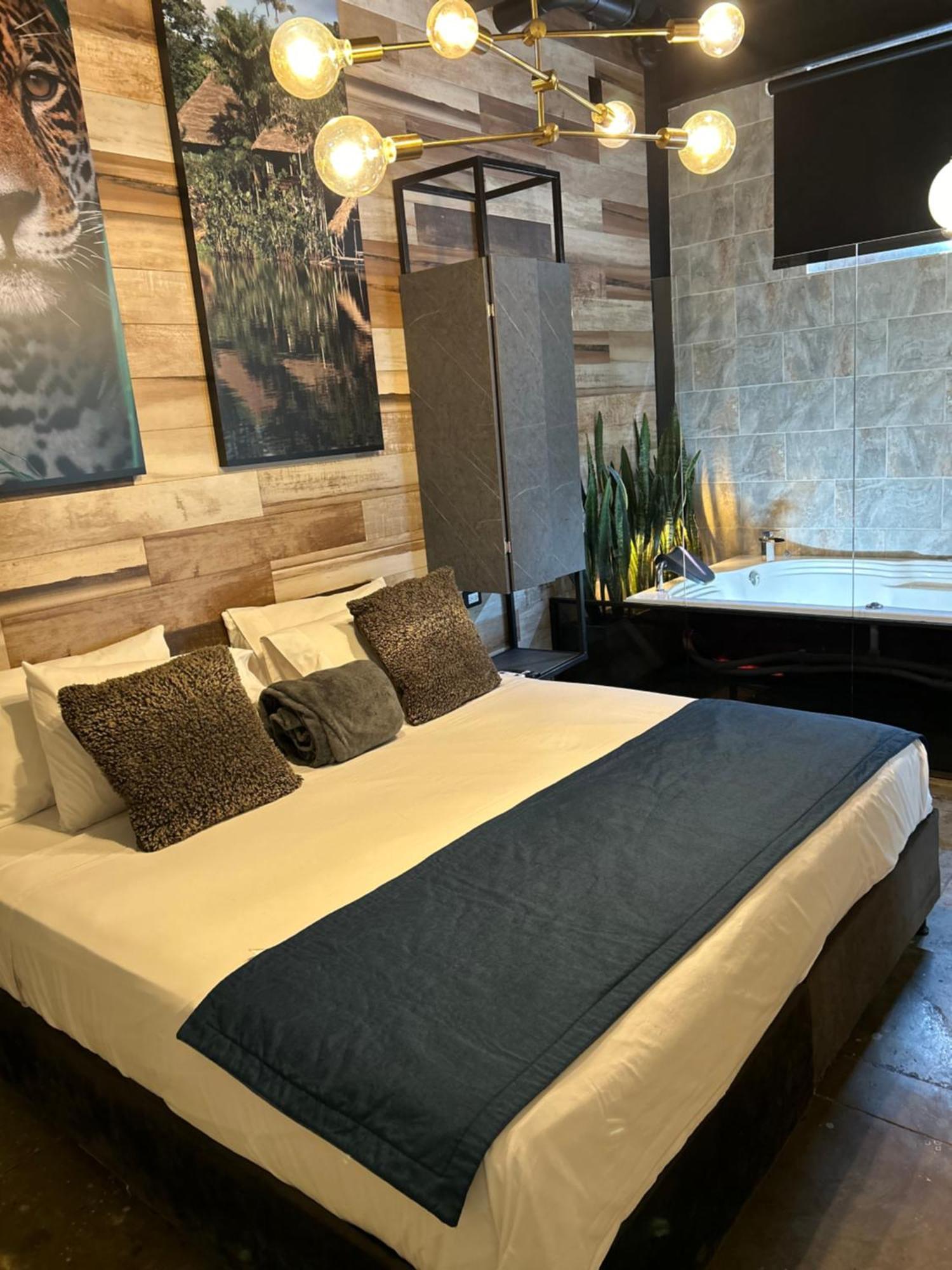 Hotel Lleras เมเดยิน ภายนอก รูปภาพ