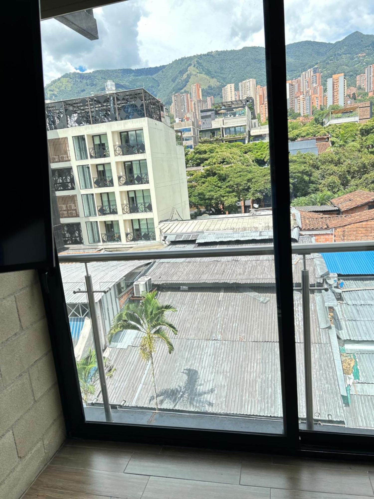 Hotel Lleras เมเดยิน ภายนอก รูปภาพ